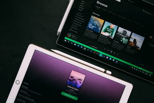 Sådan downloader du musik fra Spotify